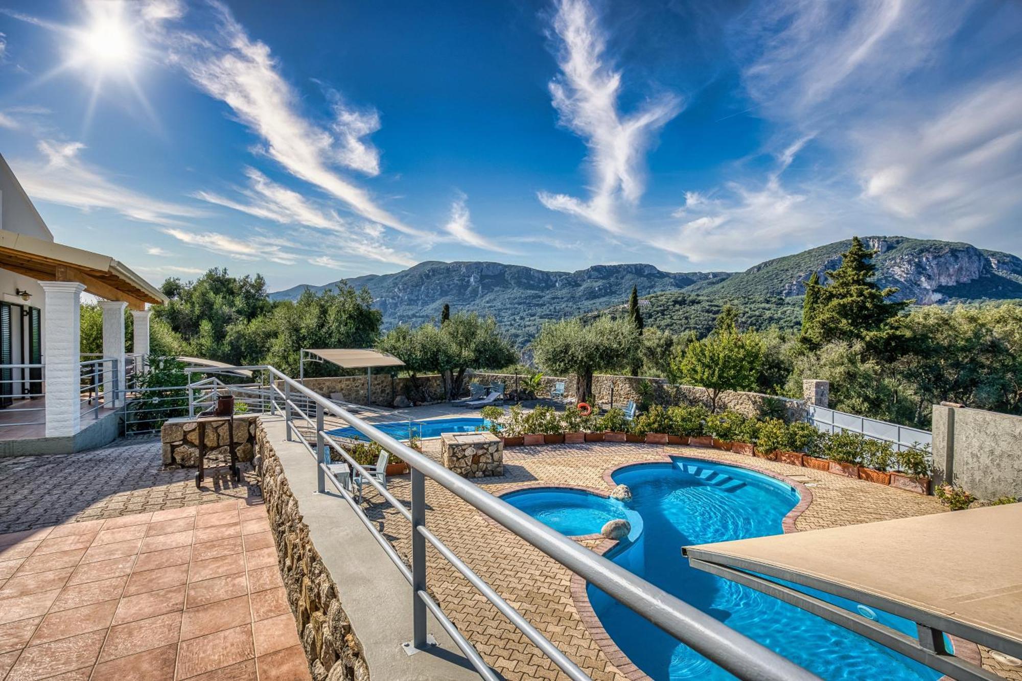 Casa Nuova Villa Лиападес Екстериор снимка