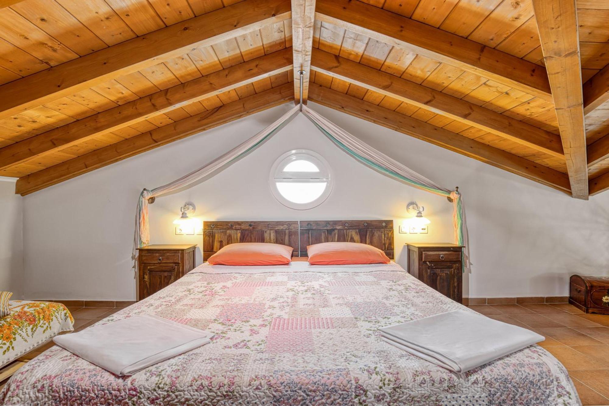 Casa Nuova Villa Лиападес Екстериор снимка