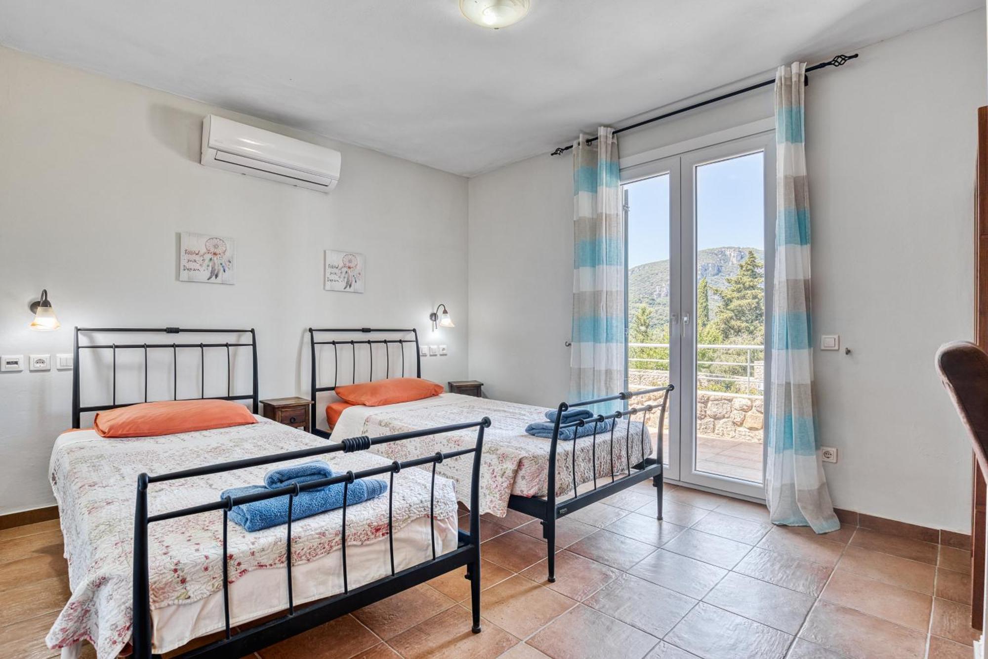 Casa Nuova Villa Лиападес Екстериор снимка